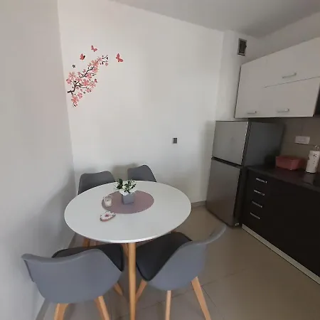 Vesel Apartment Malinska