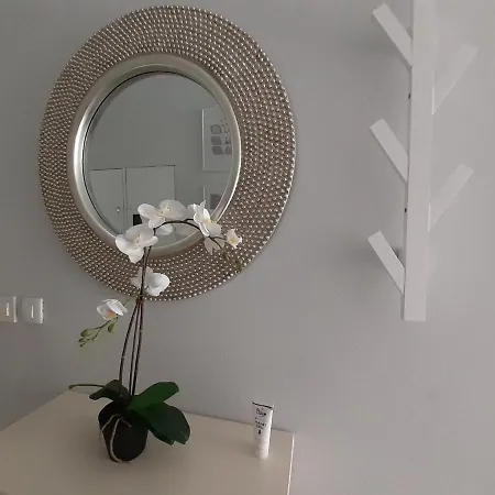 Vesel Apartament Malinska