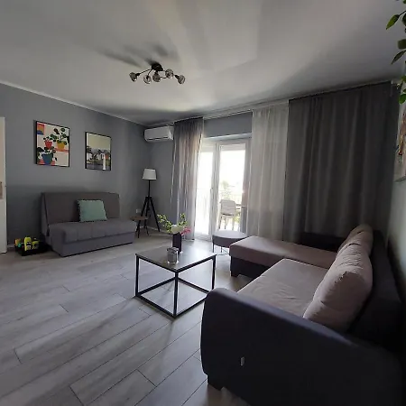 Vesel Apartment *