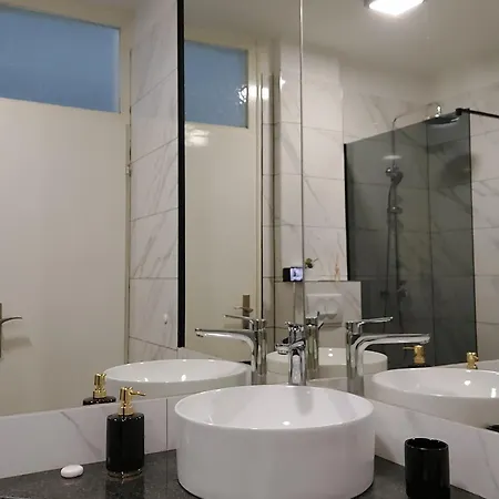 Vesel Apartment *